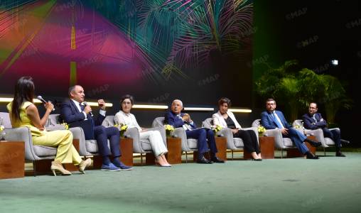 مزور: الذكاء الاصطناعي سيضاعف قيمة الصناعة المغربية ويرفع من تنافسيتها العالمية