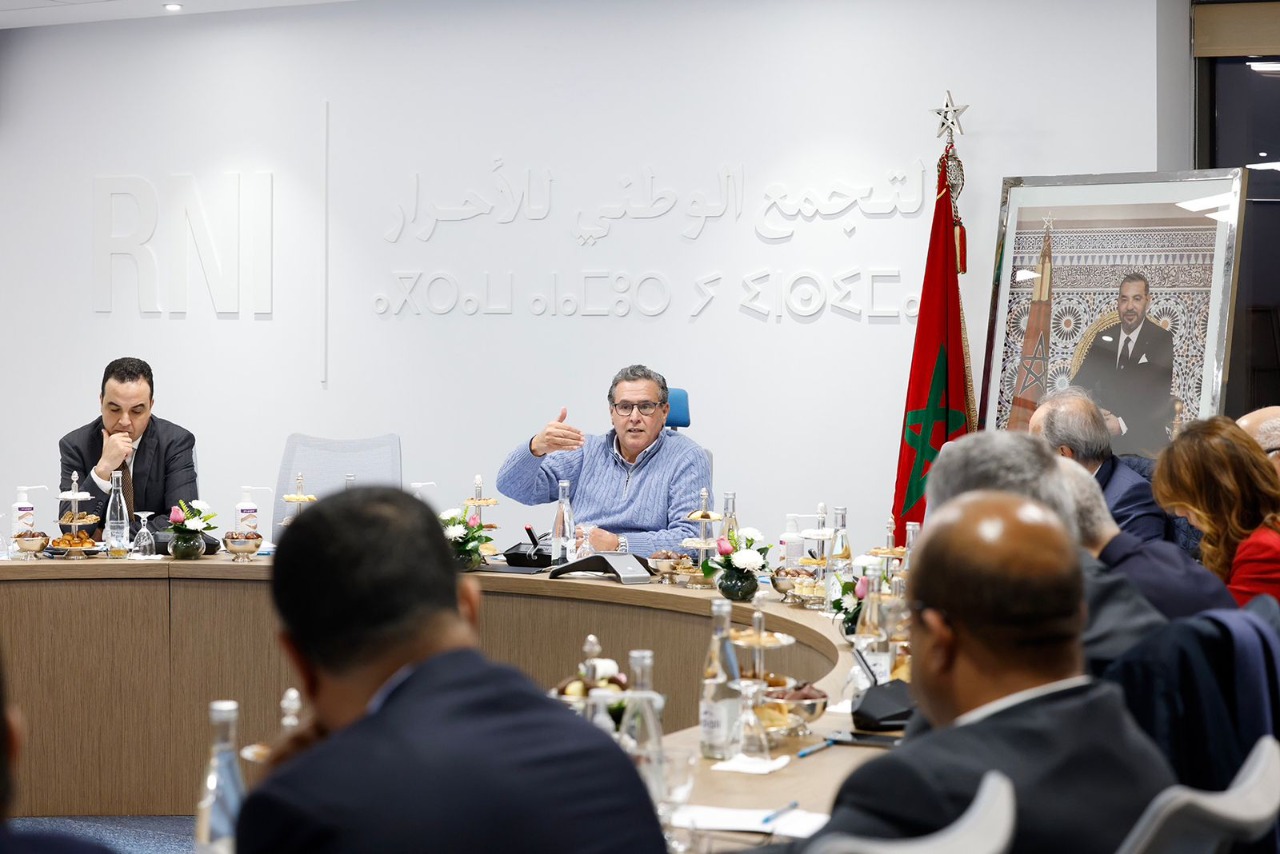 الغلاء وأسعار المحروقات في اجتماع المكتب السياسي للأحرار