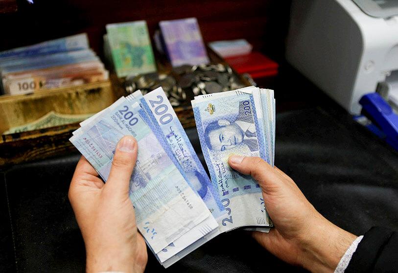 ارتفاع الودائع لدى البنوك بنسبة 4,2 %