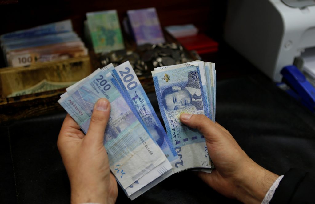 الإقبال على "الكاش" رفع حاجيات البنوك من السيولة إلى 8880 مليار سنتيم