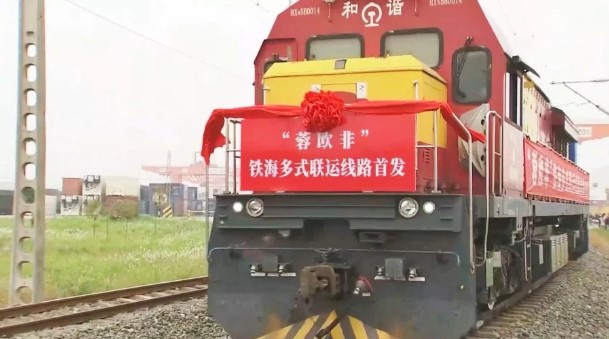 الدار البيضاء ضمن خط تجاري صيني عابر للقارات