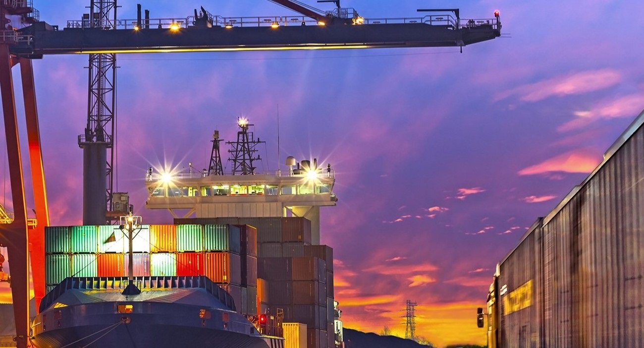 العملاق البحري العالمي MSC يهدد بمغادرة إسبانيا إلى المغرب لأسباب جبائية