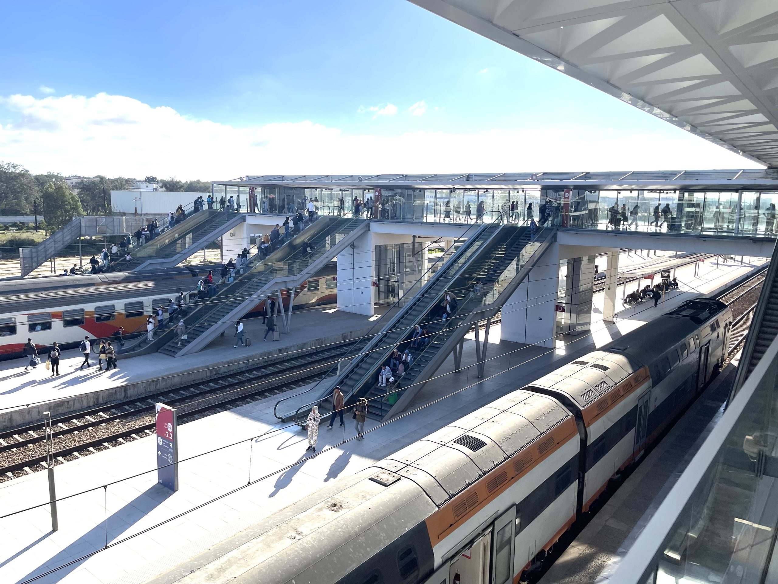 تمويل فرنسي جديد يدعم مشروع القطار الجهوي السريع بالرباط