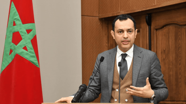 السكوري يبحث سبل دعم الكفاءات المغربية في البرتغال