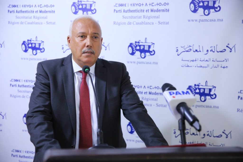 برلماني من "البام" يفضح الدور الجزائري في قرار البرلمان الأوربي ضد المغرب