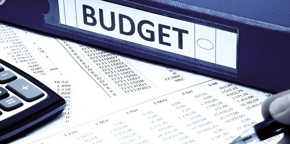 نفقات الاستثمار تفوق 10 آلاف مليار في مالية 2023