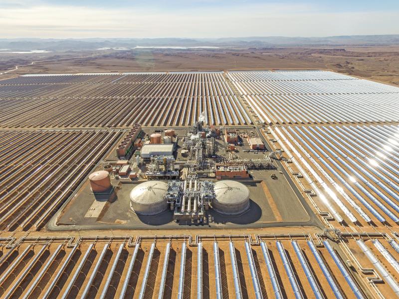 السعودية تدرج المغرب ضمن رهاناتها الاستراتيجية للطاقة النظيفة في إفريقيا