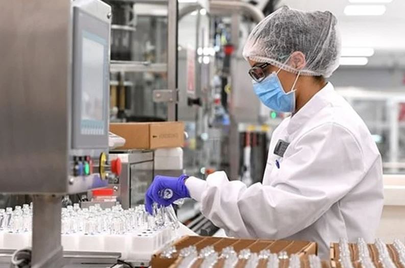 السيادة الدوائية.. "بلومبرغ" تعدد أوجه تطور الصناعة الصيدلانية بالمغرب