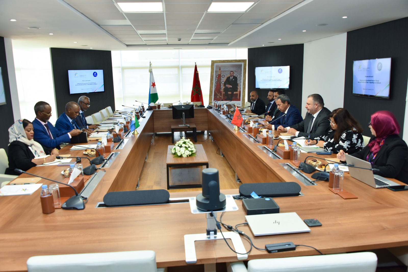 بعثة جيبوتية تزور الوكالة الوطنية لتعميق التعاون في مجال الحكامة وإصلاح المؤسسات العمومية