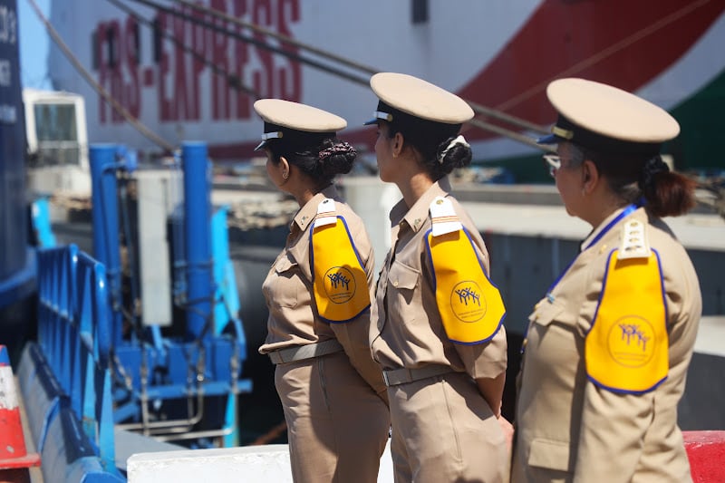 الإعلام الفرنسي يثمن الأرقام القياسية لعملية "مرحبا 2025"