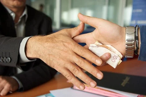 اتفاق سعودي مغربي لمكافحة الفساد والرشوة