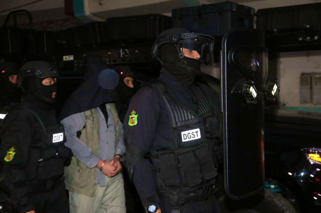 خططوا لاستهداف مقرات أمنية وحكومية.. ’’البسيج’’ يوقف 5 موالين لداعش بمدن مختلفة