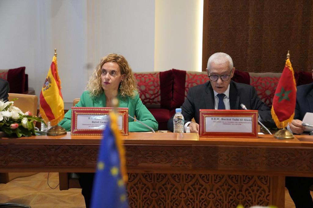 مباحثات لتعزيز التعاون تجمع الطالبي بنظيرته الإسبانية