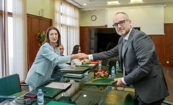 غاز طبيعي.. "شاريوت" توقع مع مكتب بنخضرة اتفاقا لاستغلال رخصة أرضية جديدة بـ"اللوكوس"