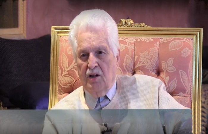 وفاة الإعلامي ومدير الإذاعة المغربية الأسبق "محمد بن ددوش " عن عمر يناهز 94 سنة