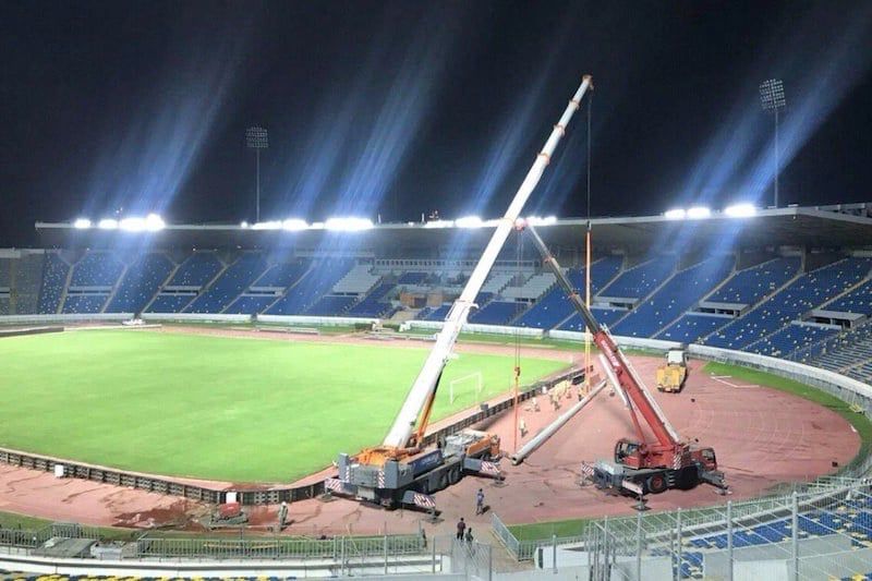 الشركة الإيطالية تُركب تجهيزات كبيرة واحترافية في ملعب دونور