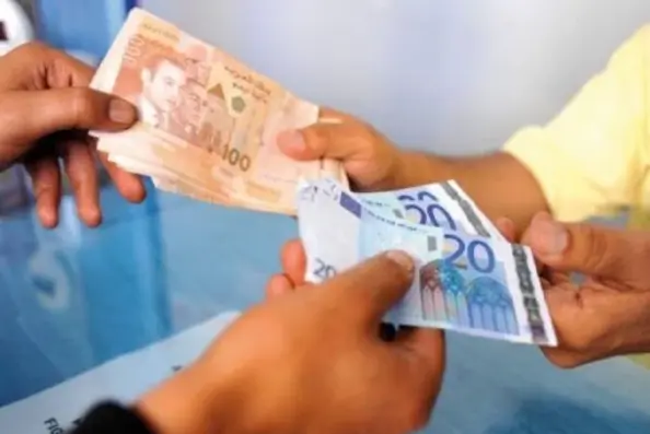 توقعات صعود الأورو يربك وتيرة تحويلات مغاربة الخارج