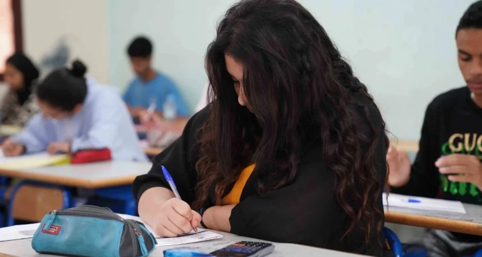 بكالوريا 2025.. تراجع طفيف في نسبة النجاح وتفوق الإناث بـ71,3%
