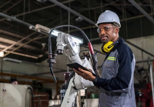 صناعة السيارات.. الأمريكية "CVG" تكشف عن تفاصيل استثمارها بطنجة