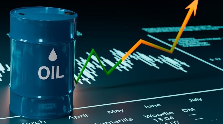 النفط يتجاوز 100 دولار للبرميل وسط تصاعد التوترات في الشرق الأوسط