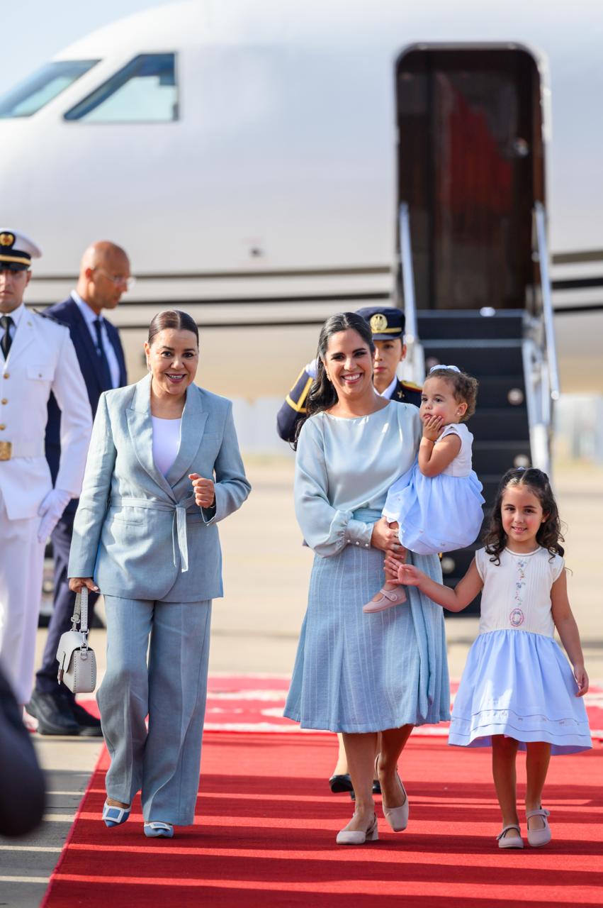 السيدة الأولى لجمهورية السلفادور غابرييلا رودريغيز دي بوكيلي تحل بالمغرب في زيارة عمل للمملكة