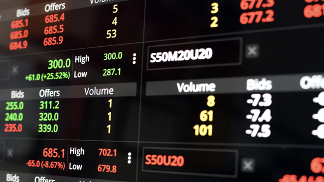 البورصة: بنك CFG يكشف عن توقعاته لعام 2025 ويوصي بهذه الأسهم