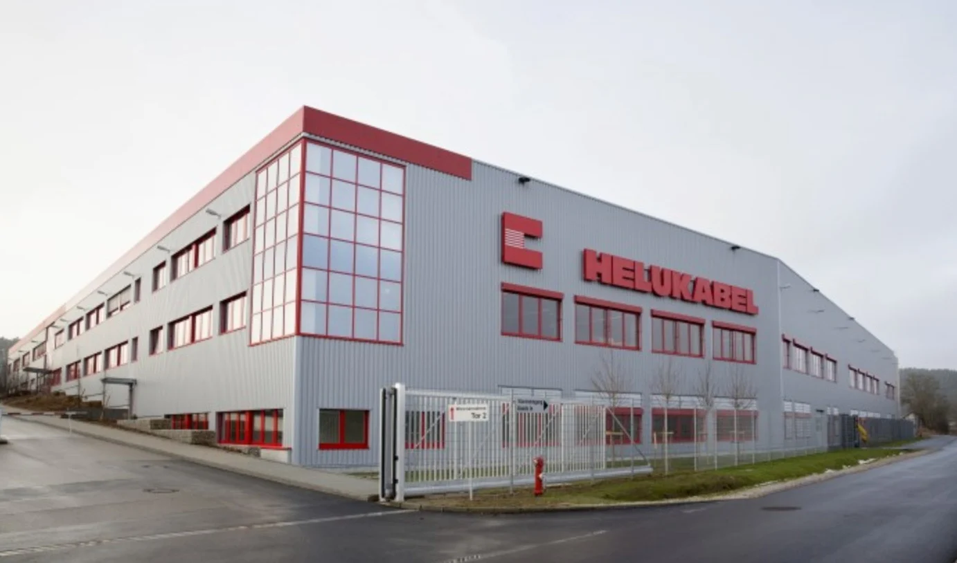 صناعة الكابلات الكهربائية.. "هيلوكابيل" الألمانية تفتتح فرعا لها بالدار البيضاء