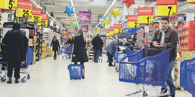 القروض المتعثرة.. الأسر عجزت عن سداد أقساط بـ 3760 مليار لفائدة البنوك