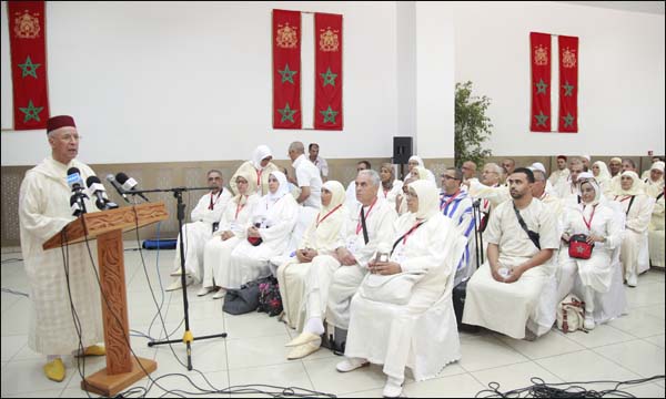 أمير المؤمنين يوجه رسالة إلى الحجاج المغاربة في أول فوج مغادر نحو الديار المقدسة