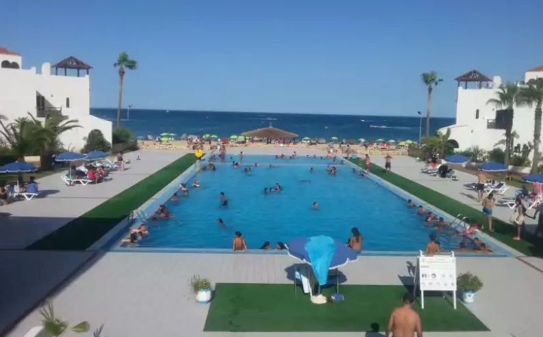 يهم ملاك مشاريع الكراء السياحي.. فرض ضريبة جديدة على الإقامة قريبا