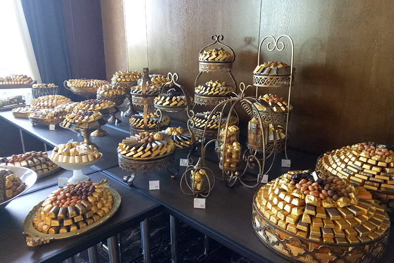 محلات الشوكولاتة تعزز عروضها استعدادا "للبوناني"