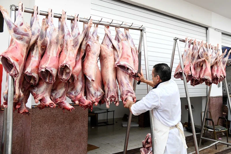 مهني: ارتفاع أسعار لحوم الأغنام ظرفي والانفراج بعد عيد الأضحى