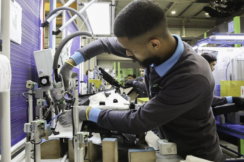 إحداث 282 ألف منصب شغل جديد في عام واحد