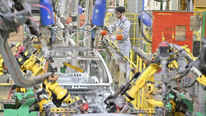 1839 مشروعًا لتعزيز السيادة الصناعية باستثمار يفوق 124 مليار درهم