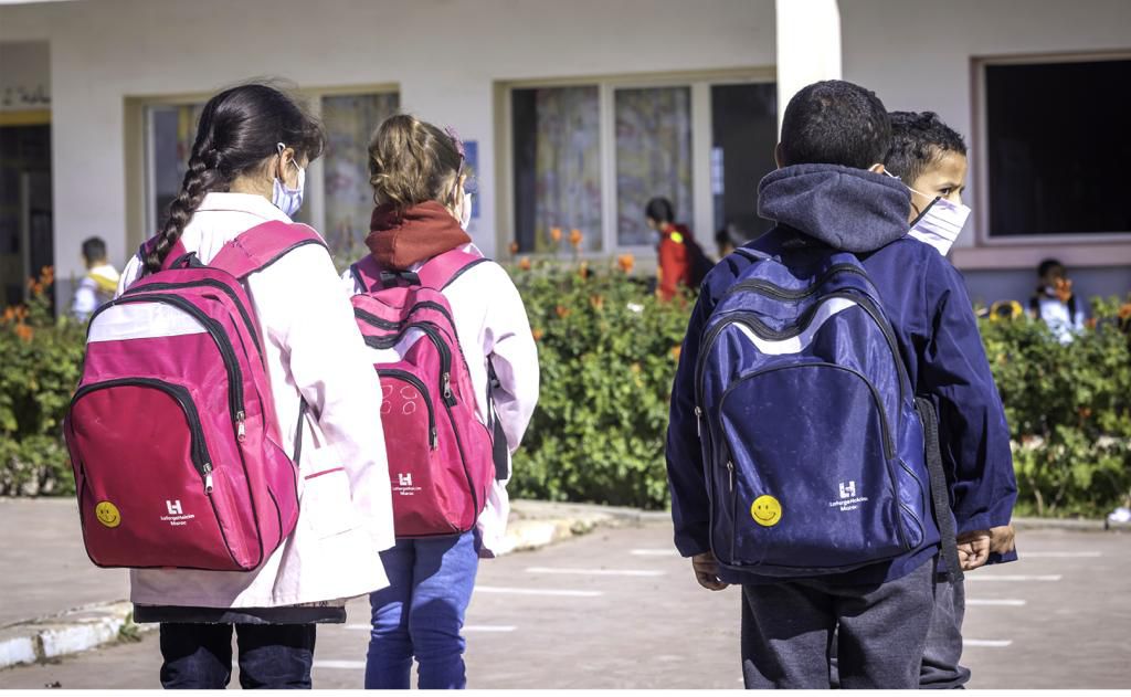 "لافارج هولسيم" تدعم تكاليف الدخول المدرسي لسكان المناطق المحيطة بمصانعها