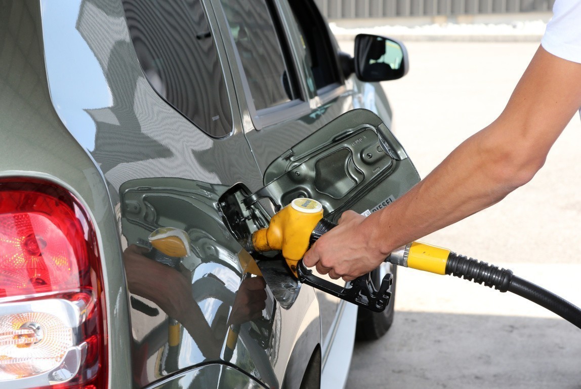 بالأرقام: المحروقات ترفع تكاليف الاستيراد بأزيد من 30 %