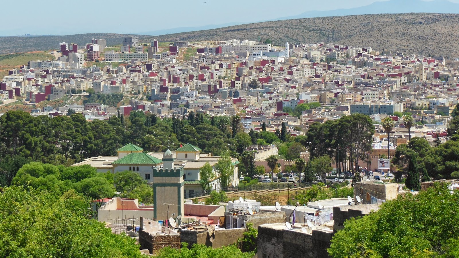 شركة جديدة تحصل على صفقة تدبير وجمع النفايات بصفرو