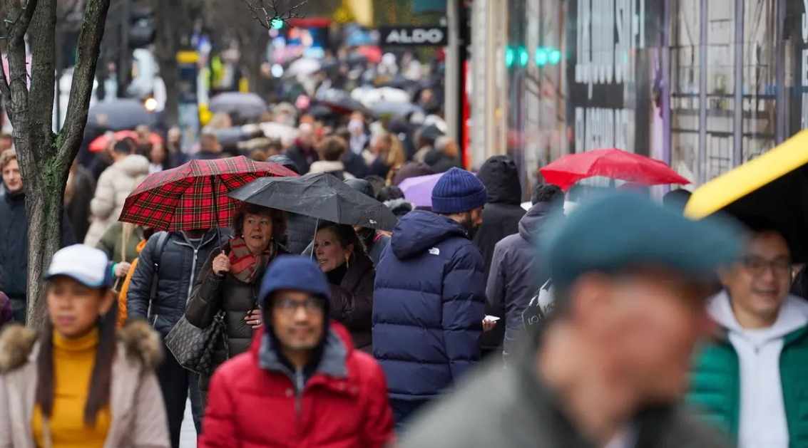 أزمة بثاني أكبر اقتصاد أوربي.. 2.1 ملايين أسرة متأخرة في سداد فواتيرها الأساسية