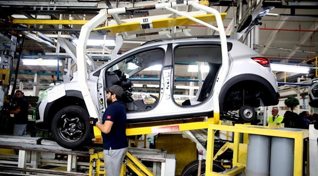 لماذا يشكل المغرب تهديدا حقيقيا لصناعة السيارات الأوروبية؟