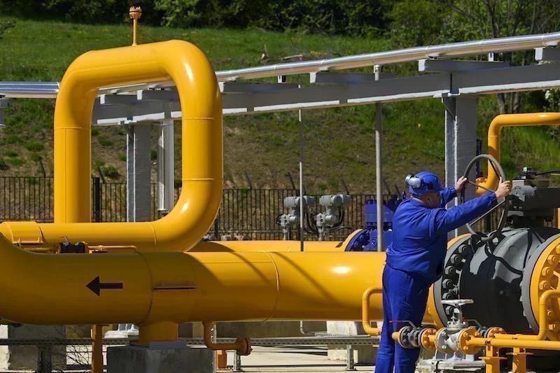 مليار دولار لتطوير البنية التحتية للغاز الطبيعي بالمغرب