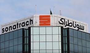 السجن النافذ خمس سنوات للرئيس المدير العام السابق لمجمع سوناطراك بالجزائر