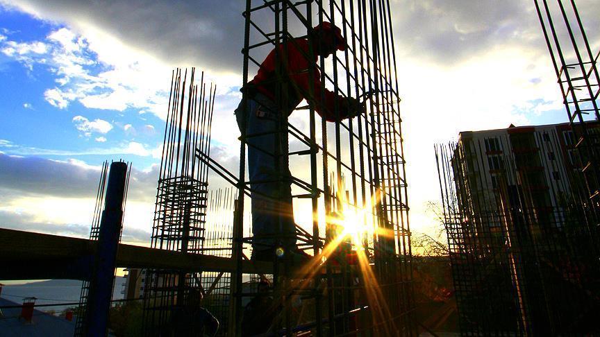 32% من الصفقات العمومية ذهبت إلى المقاولات الصغرى والمتوسطة في 2024