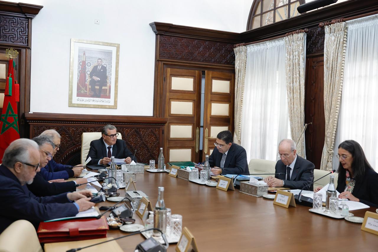 مجلس الحكومة يناقش مرسومين جديدين لإعادة تنظيم المعهد العالي للإعلام والاتصال