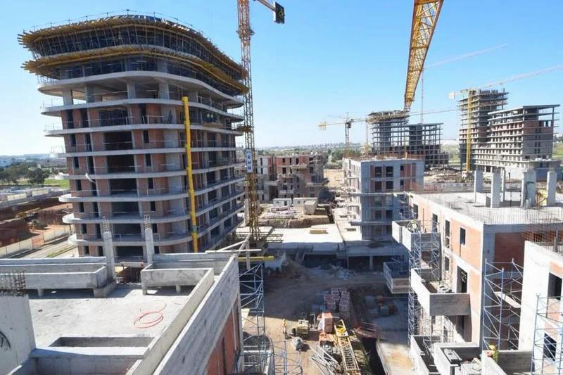 سوق العقار يدخل 2026 بآفاق إيجابية ونمو متوقع للأسعار