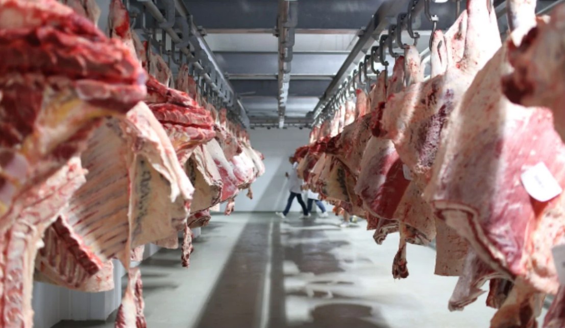 تعليق واردات اللحوم من المملكة المتحدة لهذا السبب + وثيقة