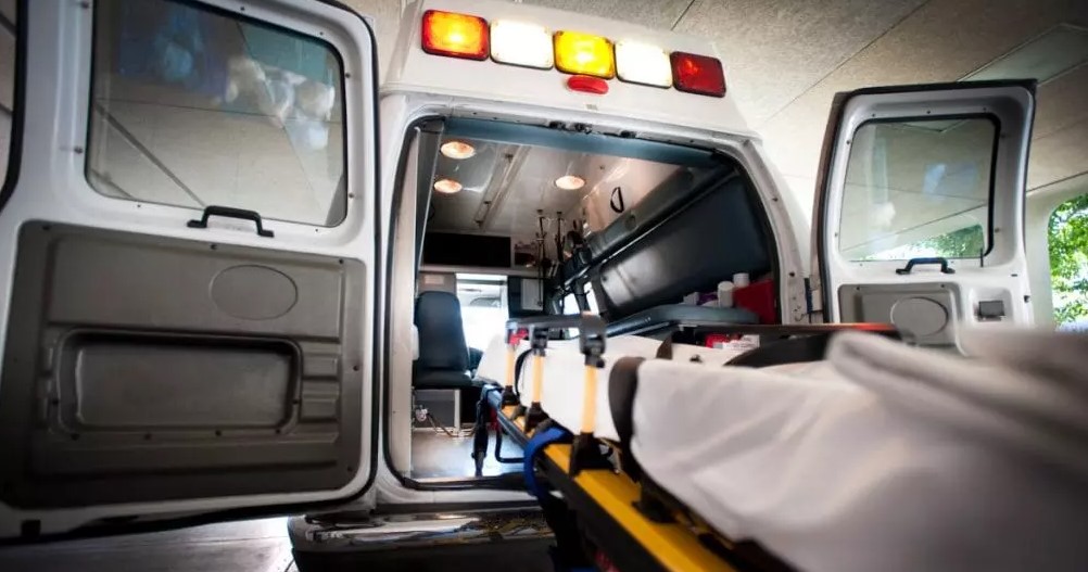 توجيه سيارات الإسعاف للمرضى يفجر صراعا بين المصحات الخاصة