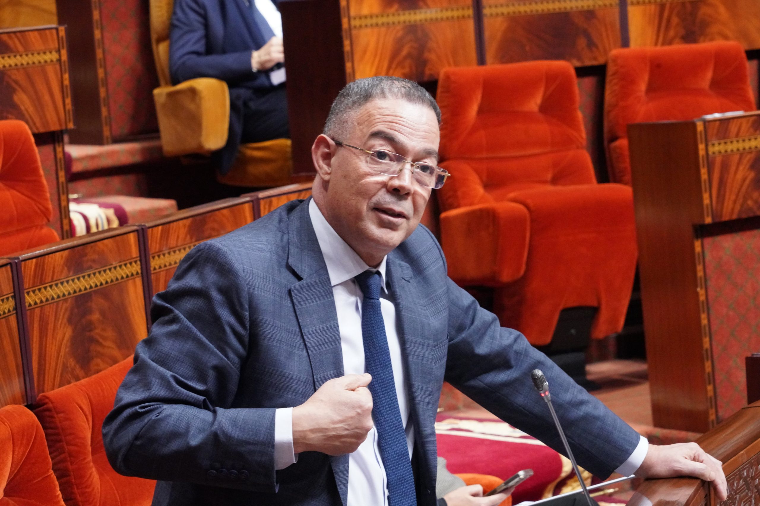 لقجع: العائدات الجبائية ارتفعت بـ20.45 مليار درهم