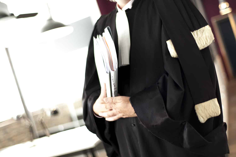 زيادات مرتقبة في أتعاب المحامين والمترجمين والموثقين والعدول