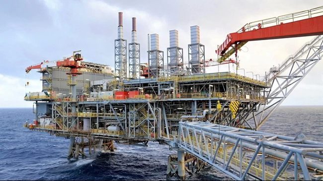 رسمياً.. السنغال وموريتانيا يصدران أول شحنة غاز والمغرب يُجهّز لانطلاقته من تندرارة